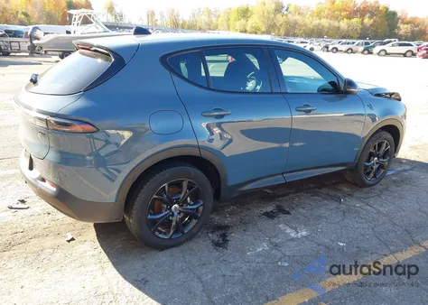 2024 Dodge Hornet Gt Awd из США, поврежденный, VIN ZACNDFAN9R3A14842